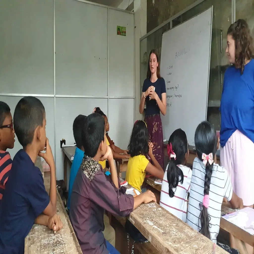 Volunteer Teacher & Community Support Worker in Rural Sri Lanka