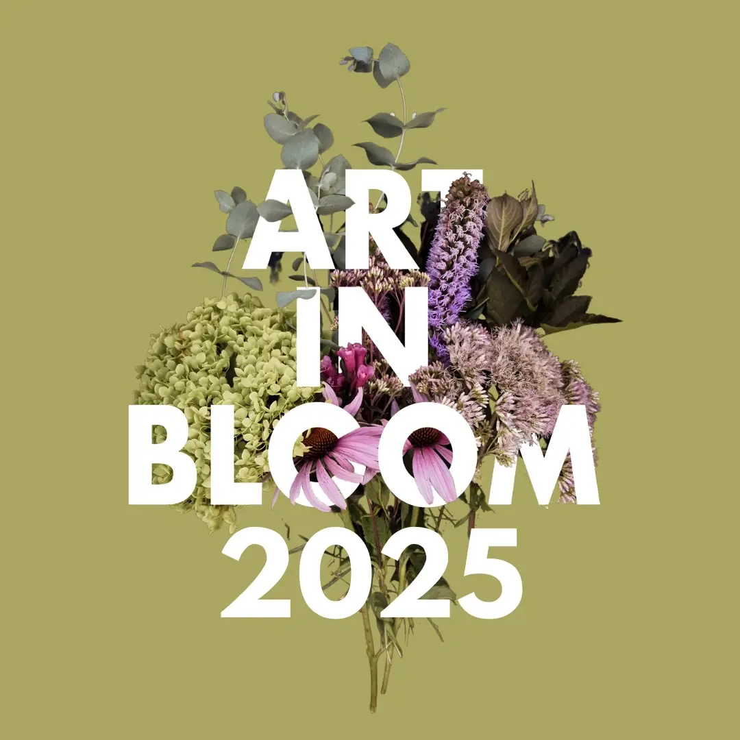 🖼️ Gallery Docent | Inspire Guests with Art & Nature!