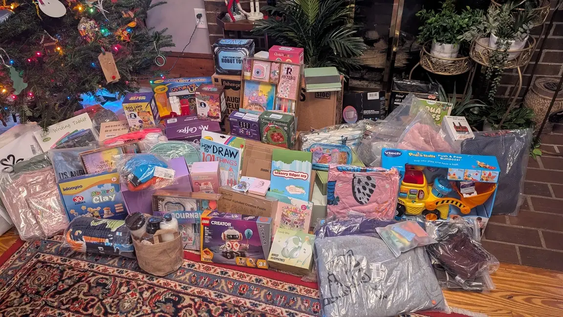 Donations collected as part of Idealist Days efforts in December 2025.