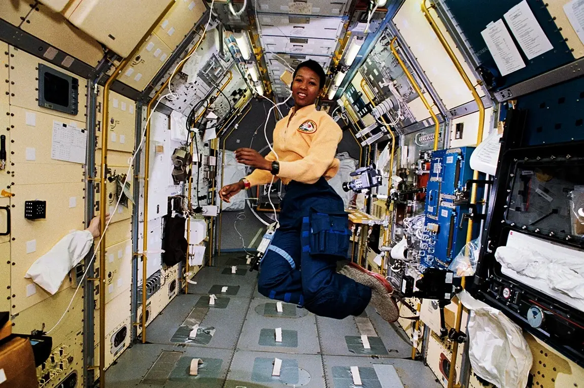 Photo of Dr. Mae Jemison