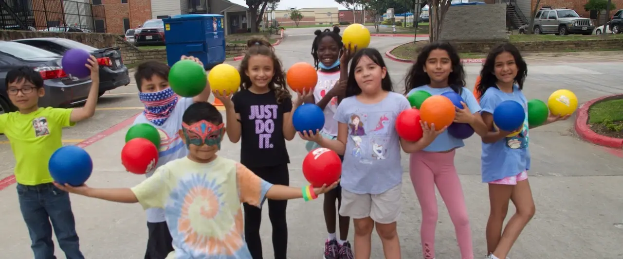 Help Arabic-speaking Kids in Austin Thrive – Be a Summer Volunteer!