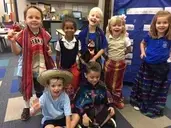 Logo of Eisenhower International Elementary School