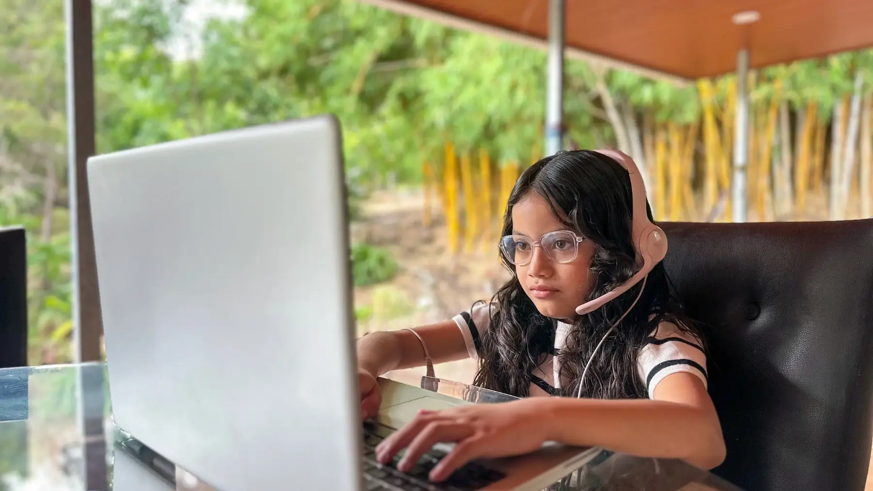 Speak English? Go Global as a Virtual Volunteer English Teacher! Session starts on January 7th, 2026.