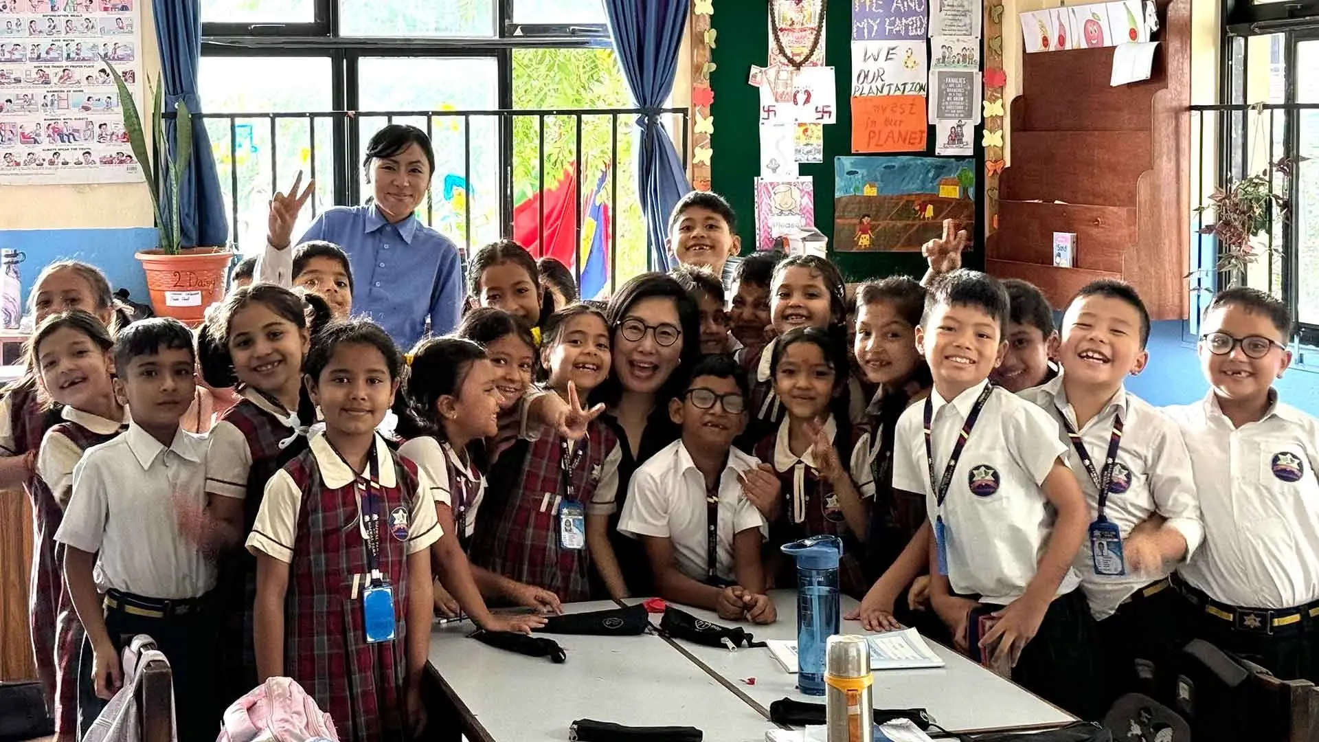 Teaching Volunteer Work in Nepali Schools and Monasteries