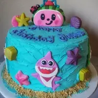 Baby Shark Cake