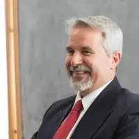 Boston Graduate School of Psychoanalysis faculty practices what it teaches, bringing a unique mix of clinical experience and scholarship into the classroom.