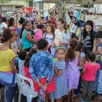 Pintura Facial no Mutirão na Praça Municipal de Bela Vista de Goiás.