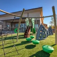 Vista del Puente Apartments