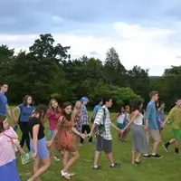 Walking together for Kabbalat Shabbat