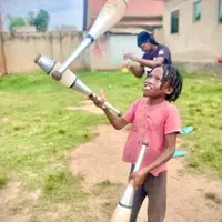 JUGGLING