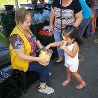 Recolecta en la feria para Sueño de Navidad