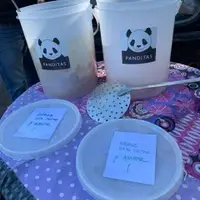 Nuestros panditas, donde transportamos la comida.
