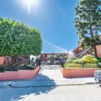 51st Street Apartment Complex