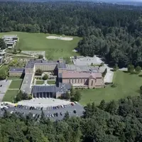 Aerial view Kenmore campus