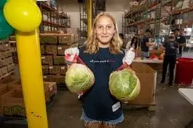 Help Fight Hunger! Sorting and Packing Produce (For Minors (14 to 17)