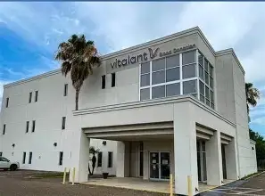 Habla Espanol? Free Saturday afternoons? Be a bilingual greeter at our Vitalant donation center!