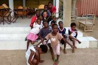 Imagen de Óscar Pérez en uno de sus proyectos de HolaGhana
