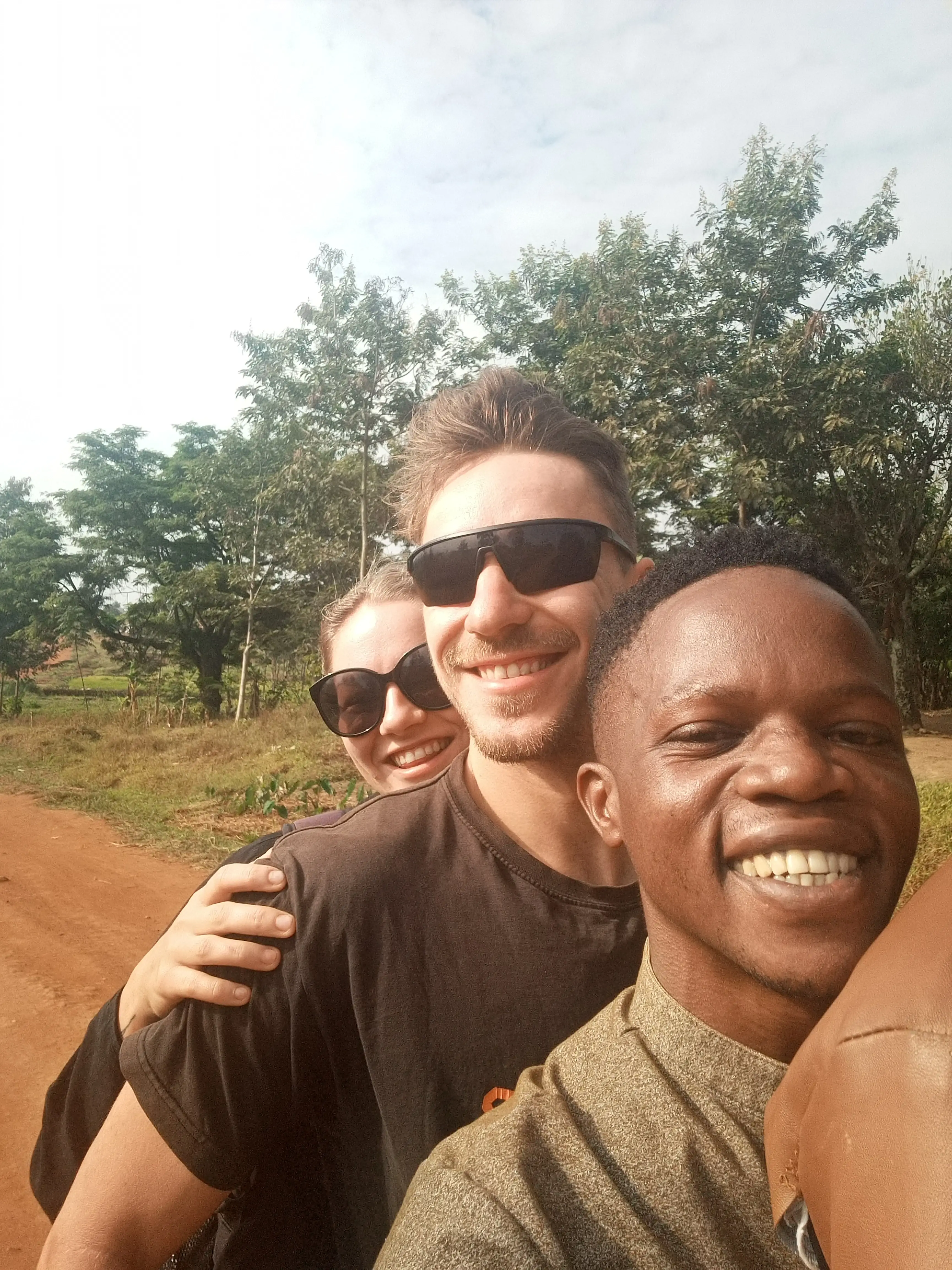 Volunteer Vacations, Teaching in a School, Farming and Build in Uganda