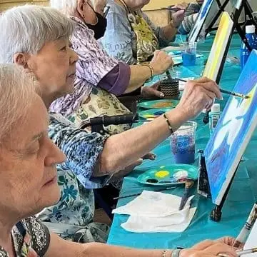 Creating smiles through Art for hospice patients