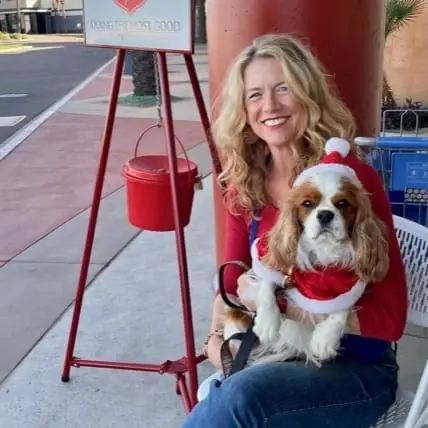 Volunteers With Registered Therapy Dogs for Students