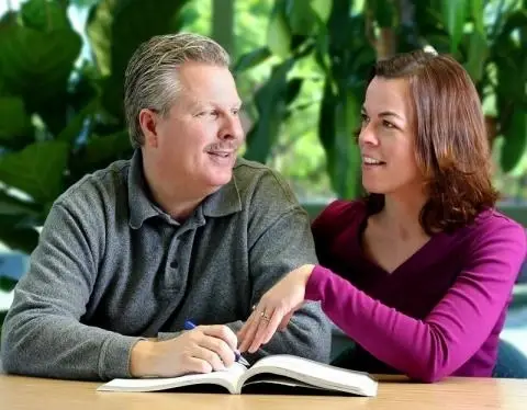 Share Your Love FOR LEARNING. Volunteer as an ESL Tutor.