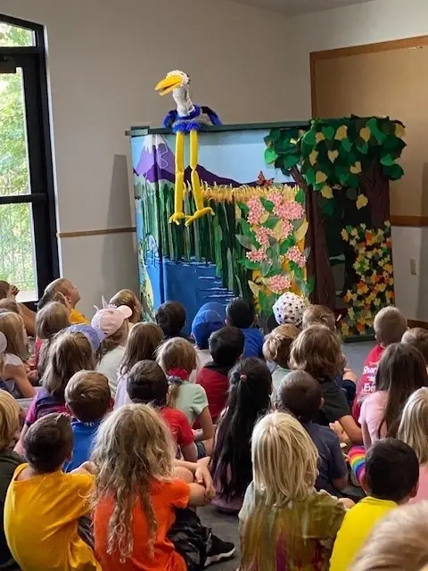 Enjoy children and nature? Become an environmental educator!