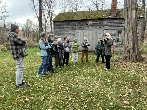 Volunteer Tour Guide