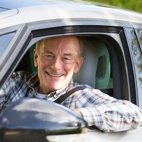 Help a seniors get  to and from their medical appointments