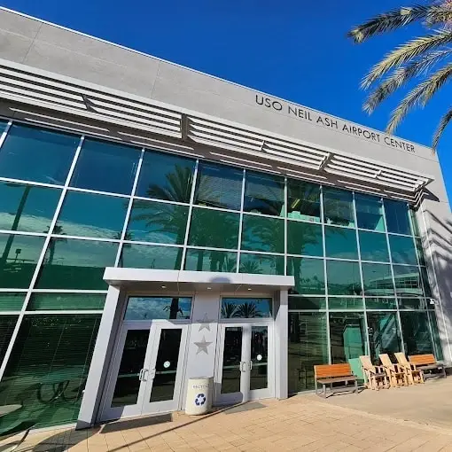 USO Center at the San Diego International Airport Volunteer