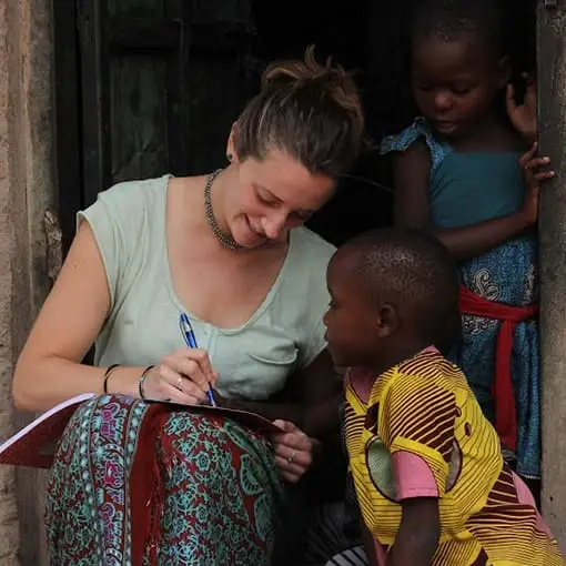 "Hands of Hope: Volunteers Making a Difference in Tanzania"
