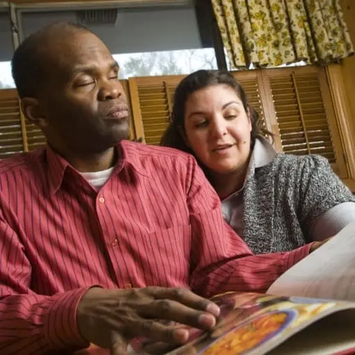 Walk & read mail with a blind man in Melrose!