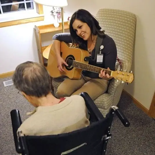 Volunteer to bring Harmony and Happiness to Hospice Patients - Orange County