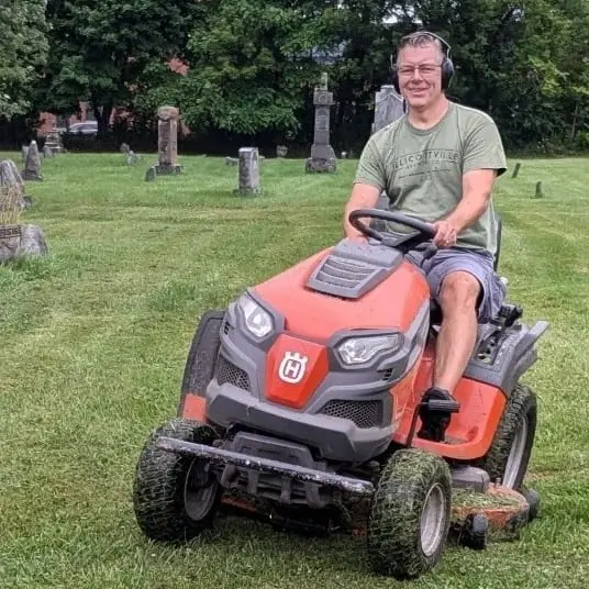 Need people to help mow & trim