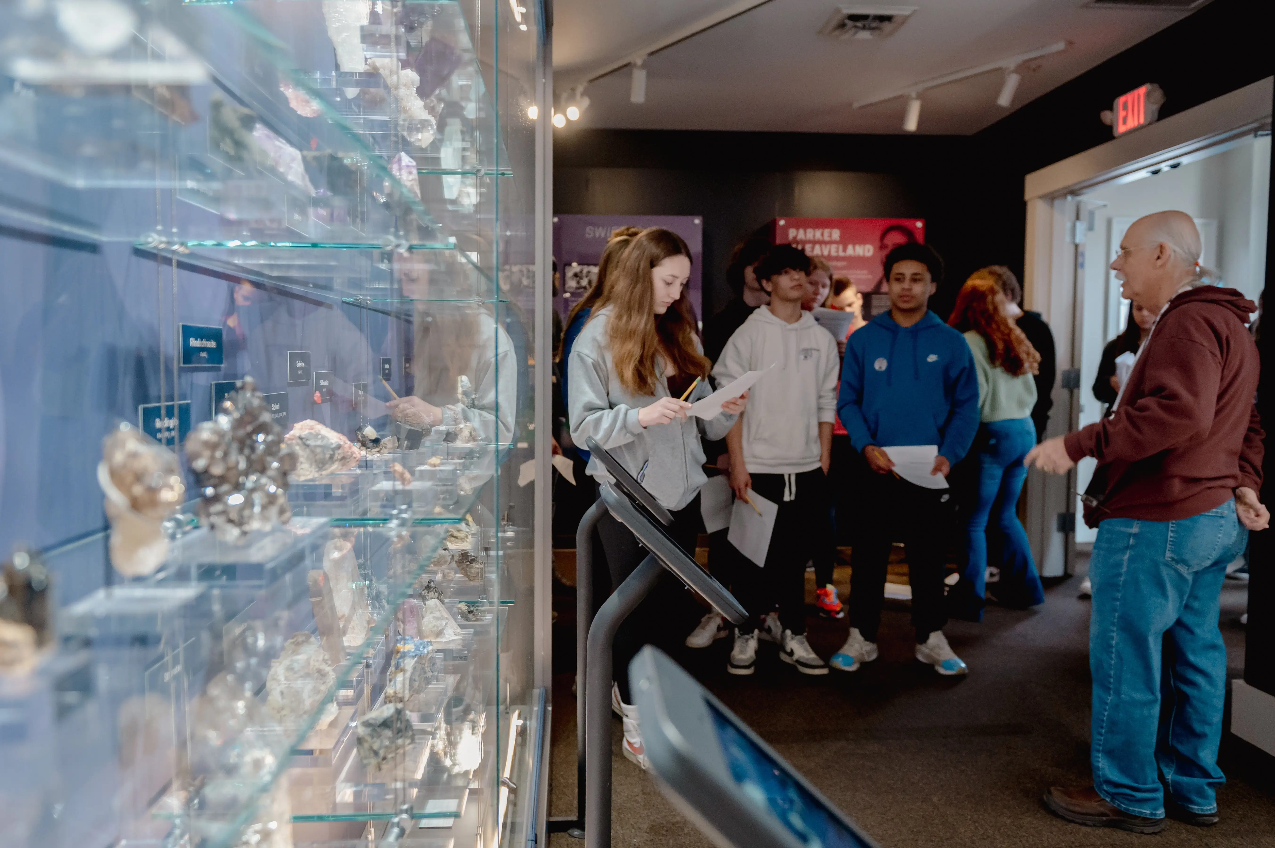 For lovers of Science ( & History too!) _ Volunteer @ Maine Mineral and Gem Museum.