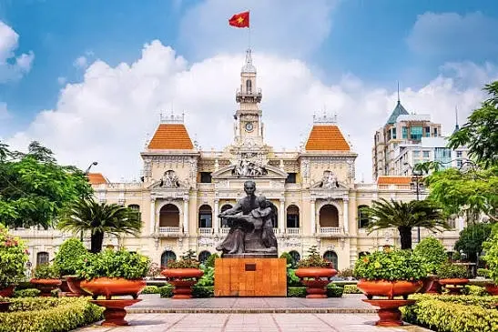 Voluntarie-se no Vietnam!