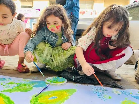Girls painting