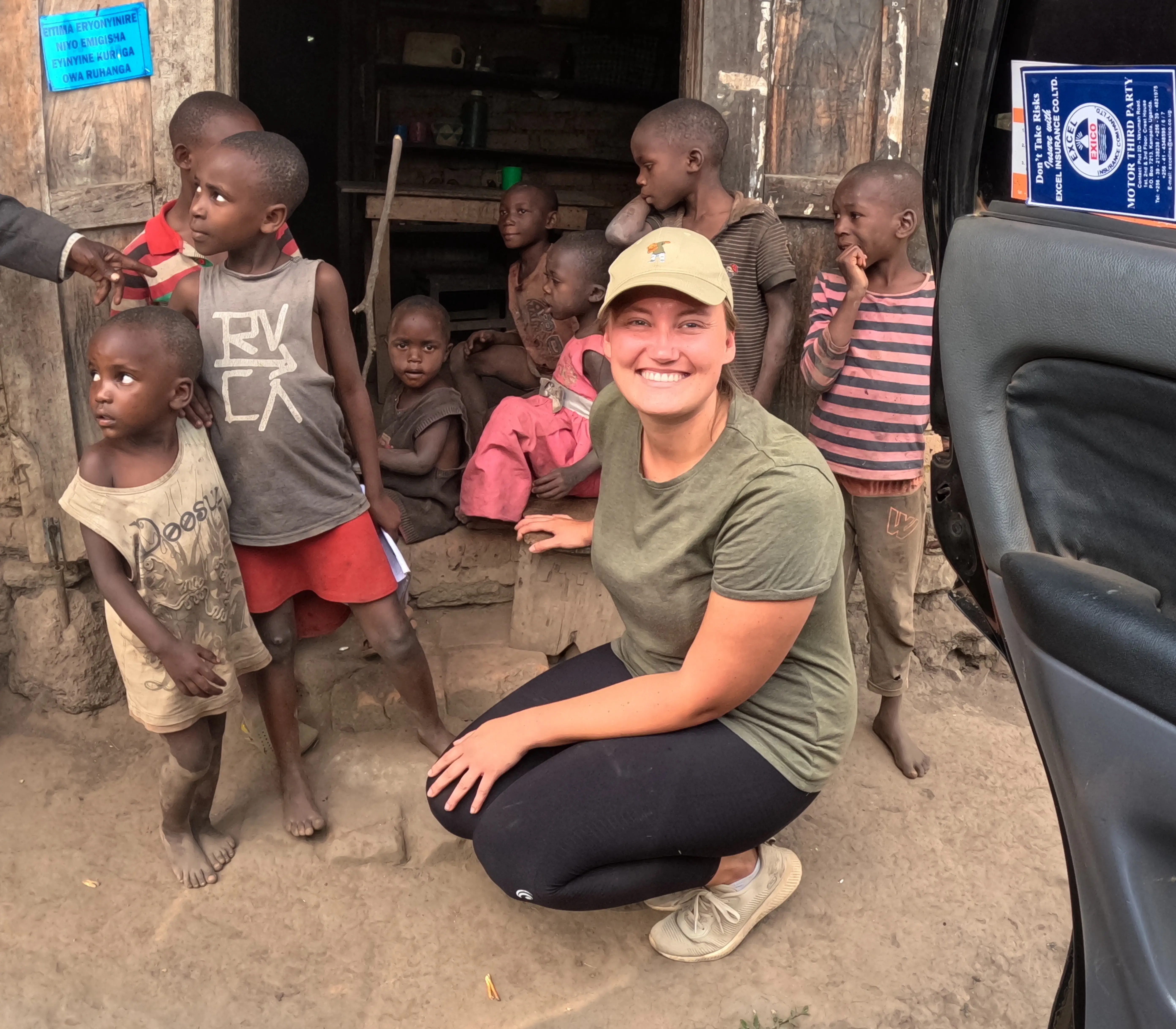 "Be a Hero for Hope: Volunteer with Us to Make a Real Difference"