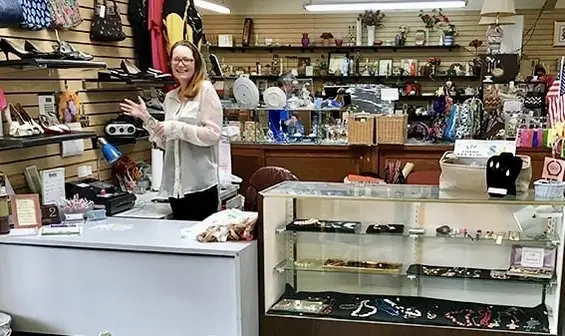 Cashiers Needed for Charming Resale Shop