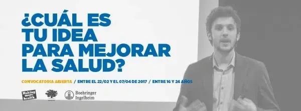 Un ponente hablando durante una charla