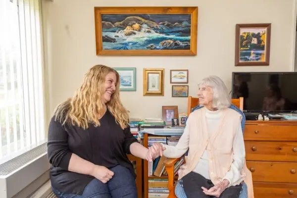 Be a Friendly Visitor or Caller Volunteer to a Senior