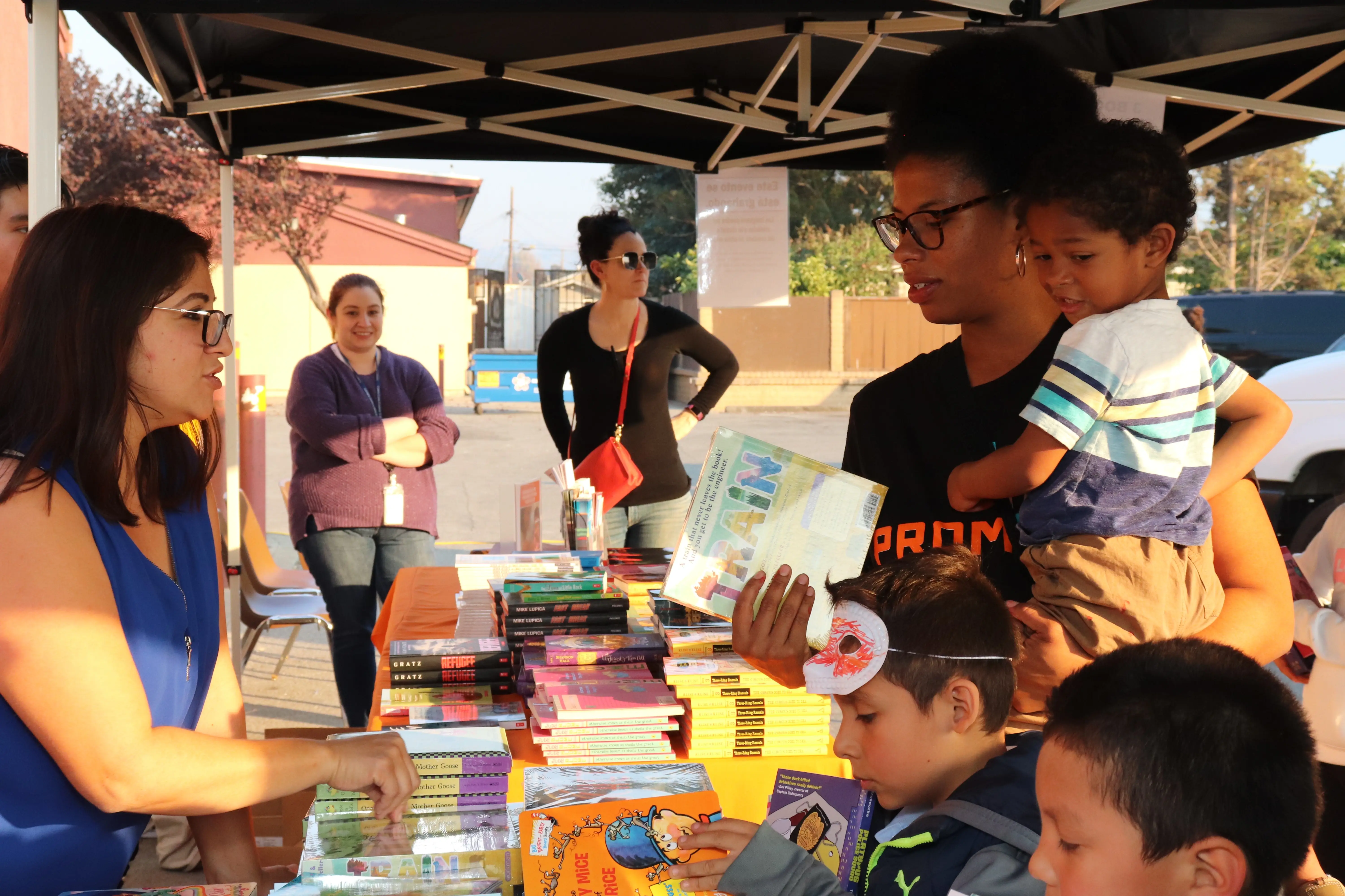 The Library Foundation of Contra Costa County - LFCC is looking for Volunteers