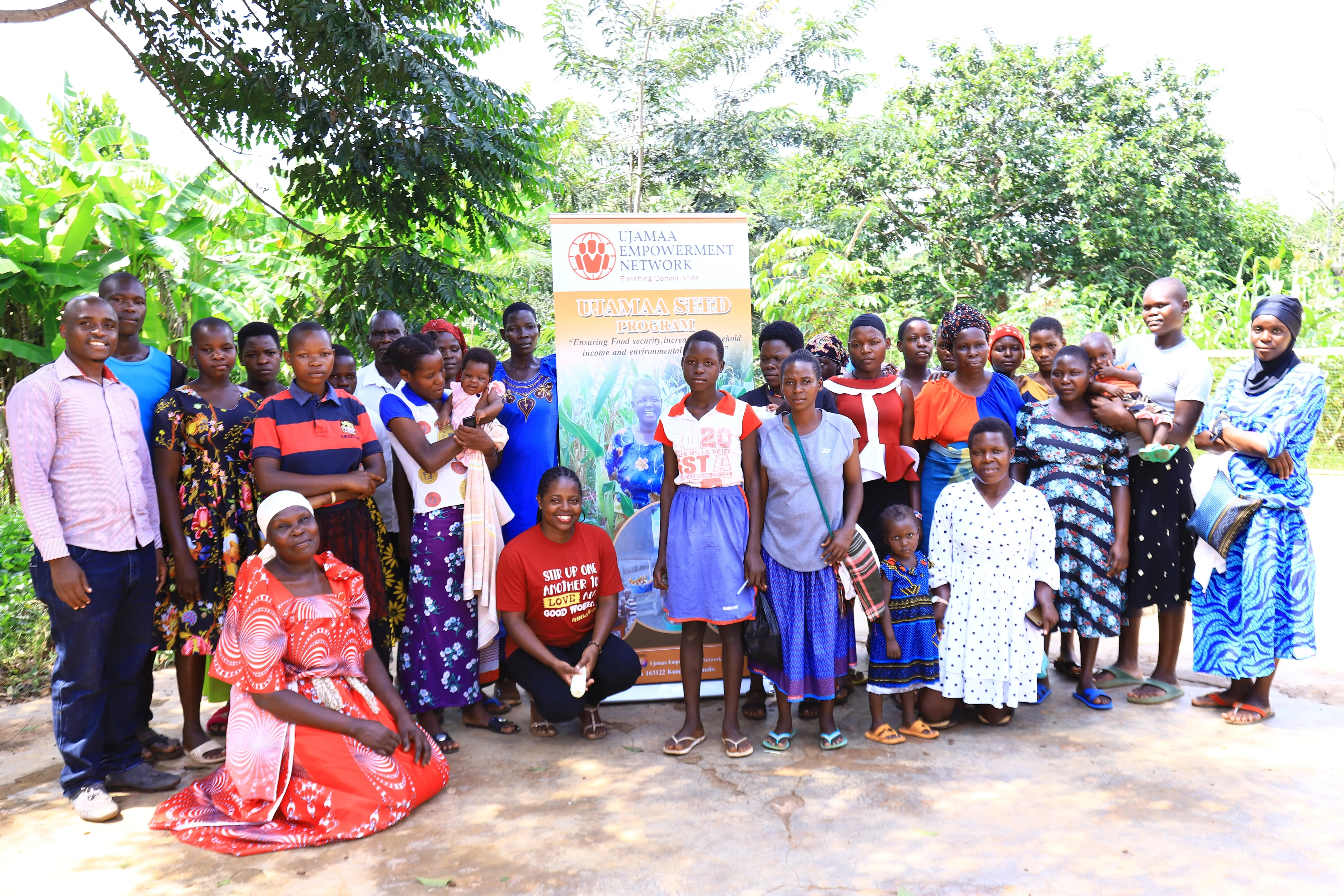Volunteers to train our staff in Organisation management and fundraising