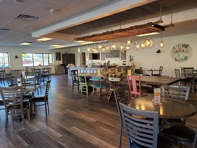 Knead Community Cafe Volunteer