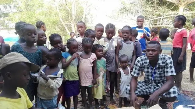 Love Helping Children: Orphans need your marketing skills