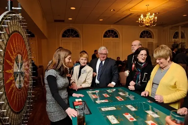 Fundraising Volunteer