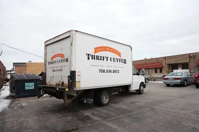 Thrift Store Pick Up/Delivery Mover