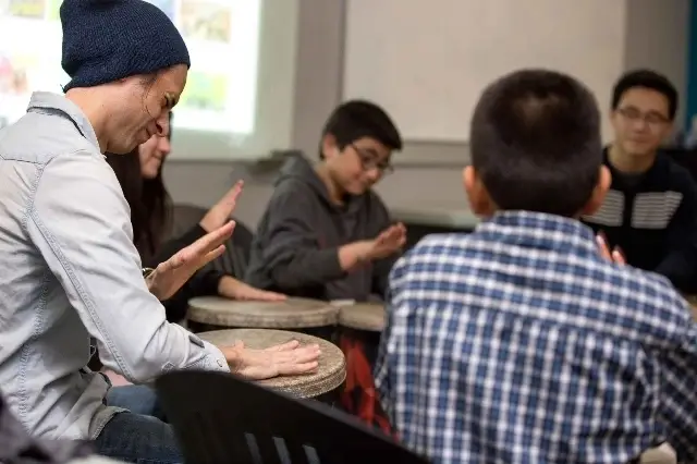 Music Volunteers Wanted! Share your passion with patients at life's end in Orange County, LA County, and Valley surrounding area