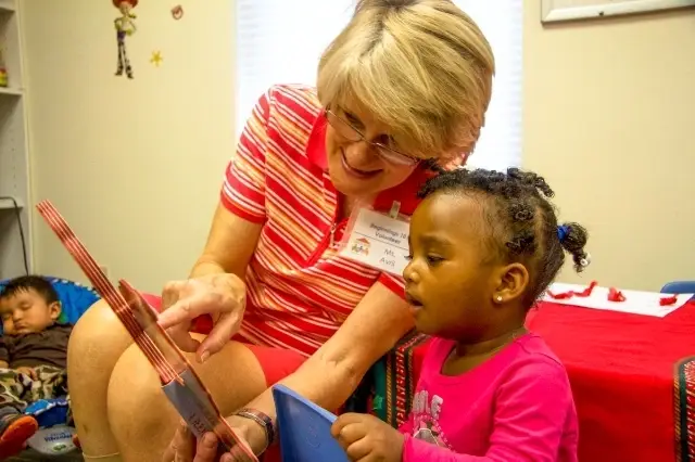 Early Childhood Education Volunteer