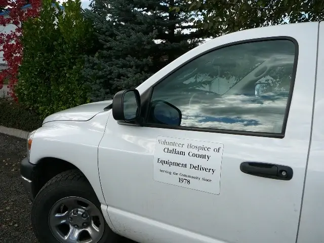Volunteer Medical Equipment Delivery Sequim
