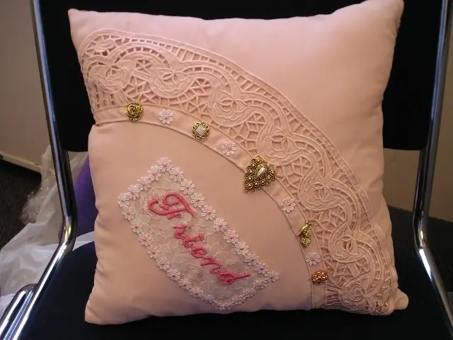 KeepSake Pillow Volunteer